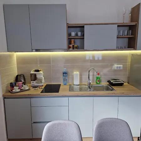 Mb Lux Apartment *